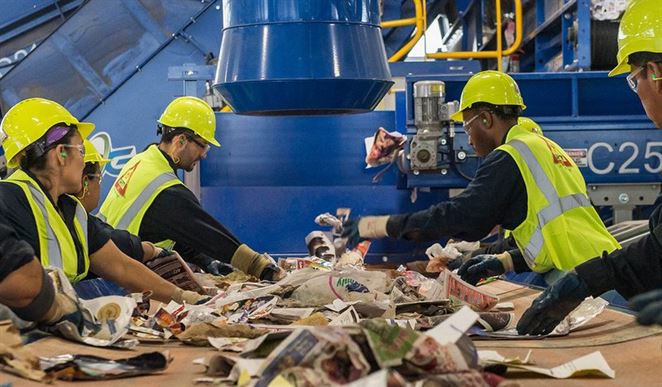 Republic sprevádzkoval najväčšie recyklačné centrum v Severnej Amerike