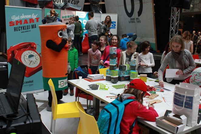 Fotoreportáž z účasti ASEKOL SK na festivale Hory a mesto