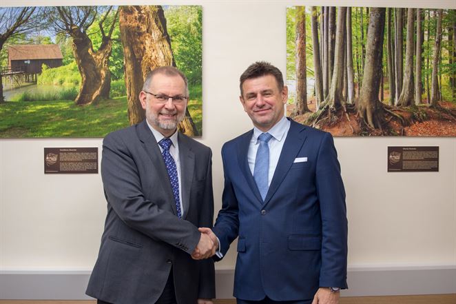 Sólymos predstavil Mikovi ciele v environmentálnej politike