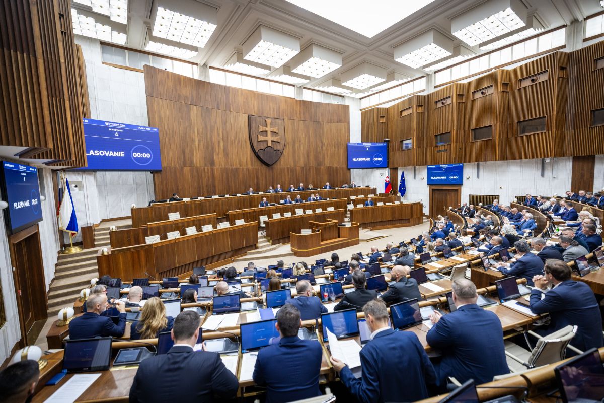 Obchodné komory píšu poslancom: odmietnite nový zákon o Envirofonde, poškodí trh (+list)