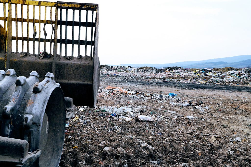 Budmerická skládka chce zväčšiť kapacitu prehĺbením kazety. Samospráva žiada plnú EIA