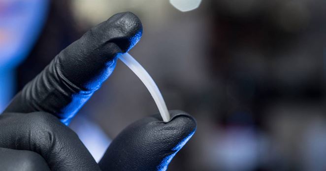 Nový druh polyméru sa dá recyklovať donekonečna. Črtá sa revolučné riešenie?