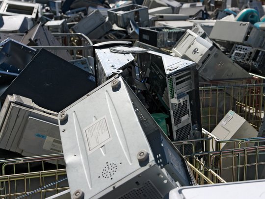 EK zverejnila nové prípady porušenia povinnosti, dominuje smernica o elektroodpade