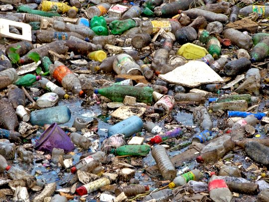 Kvôli plastom stráca Dunaj modrú farbu