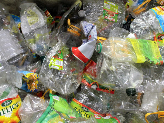 Zberovky a recyklátori vyzvali ministerstvo, aby stiahlo zákon o odpadoch