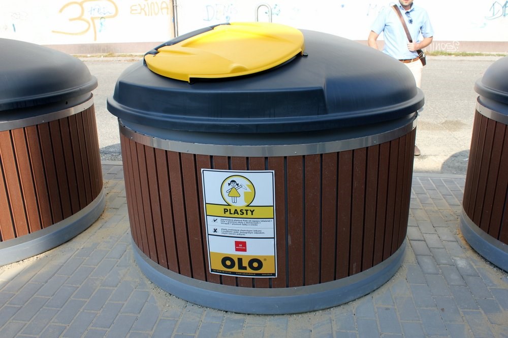 polopodzemné kontajnery