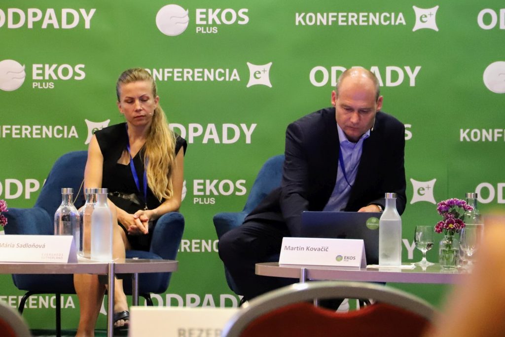 Mária Sadloňová